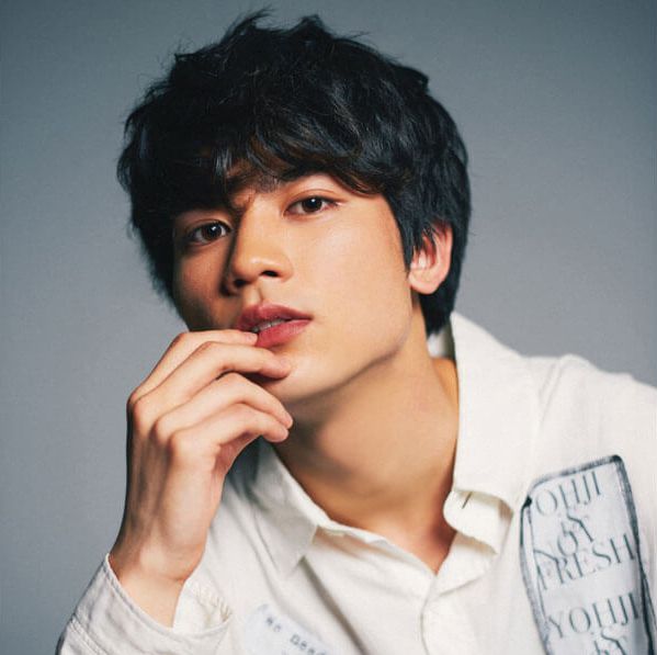 24岁日本男星板垣瑞生去世，曾出演《青春之旅》，家人称其患精神疾病1月份失踪