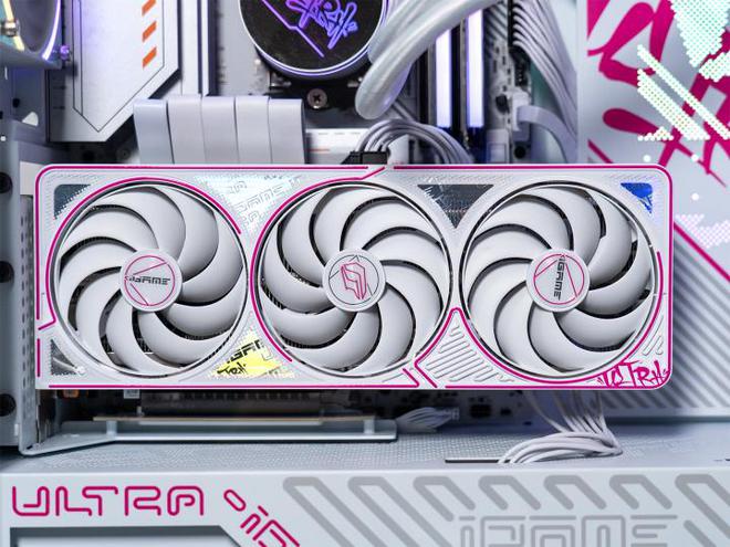 潮流外观大显存 iGame RTX 5060 Ti Ultra W OC 16GB首测