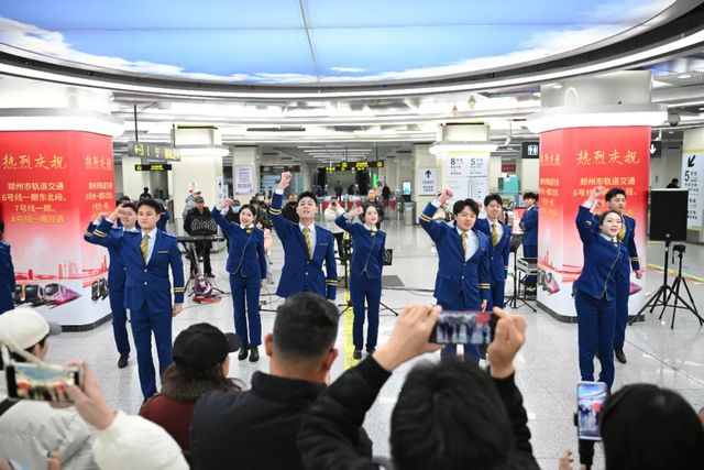 盲盒书屋、图书漂流、主题快闪……邀您共赴书香河南之约！