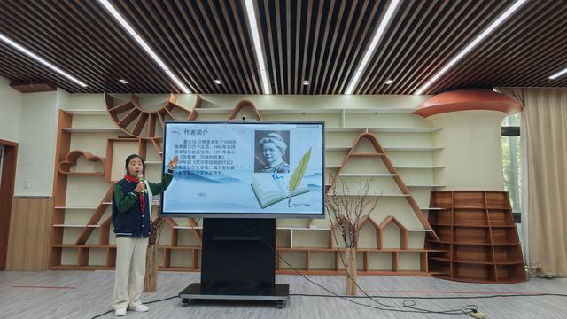 管城区外国语浔江路小学举行“书香少年”好书推荐评选活动