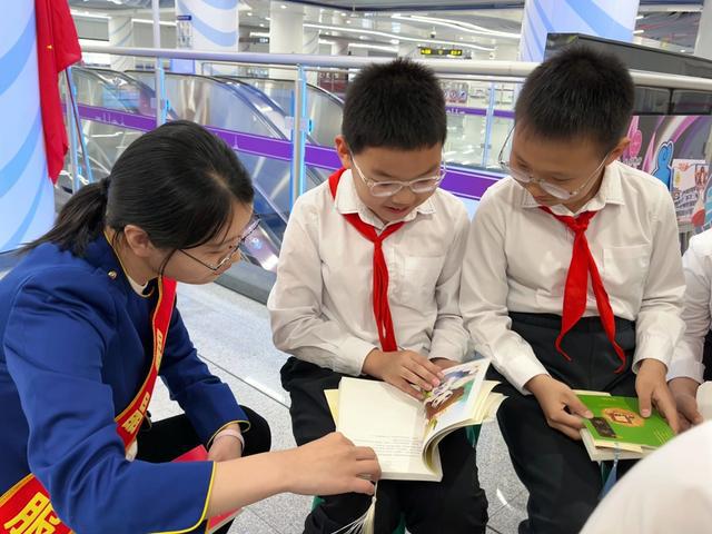 让书香在城市脉搏里氤氲