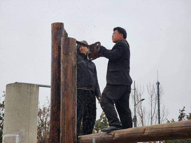 深度践行劳动育人精神，惠济区保合寨小学三亩荒地变花田！