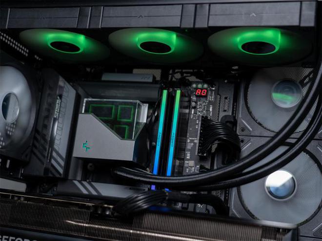 缘何成为新一代爆款？技嘉Z890+酷睿Ultra 7 265K整机评测