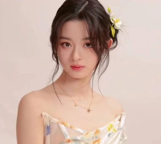 黄杨钿甜事件不是娱乐八卦，公众有知情权与监督权丨大象评论