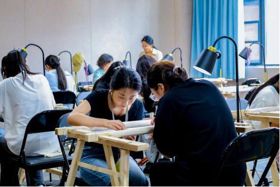 青春赋能非遗传承!看河南高校职教创新“解锁”文化生命力