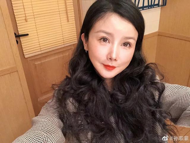 知名女演员回应“整容失败”：是患了这种病……