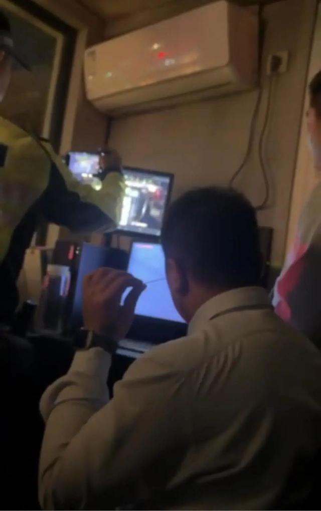兰博基尼车主拒付5元停车费，代驾愤怒举报其酒驾，交警回应