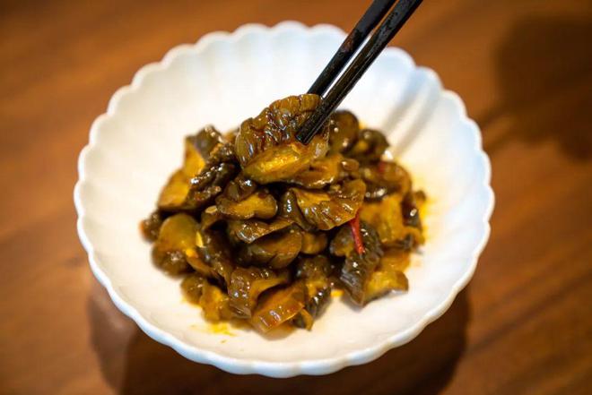 听劝！这类菜一定要少吃，真的可能致癌！