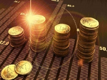 海底捞“小便门”被判赔220万元，法律依据解析